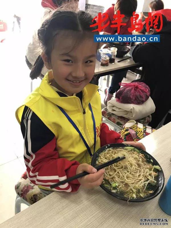 �뵺��С��������������У���ͻ�������Բ������