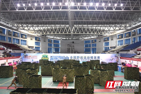 �׽�ȫ��Ұս�˶���Ӣ����Ļ �Ĵ��������ݷ�ӥ�ֻ�ھ�