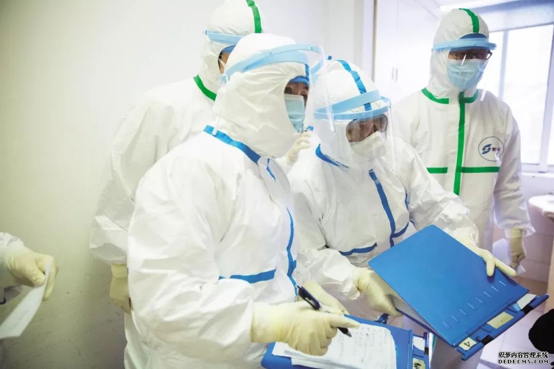 东湖夜读 | 涅槃——给我们的城市和亲人