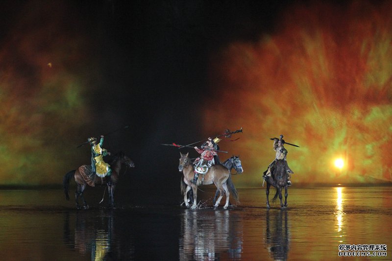 重庆:“三国烽烟”再起忠州 网媒行记者梦回三国